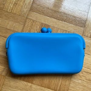 💓3 for $25💓Blue Rubber Clutch